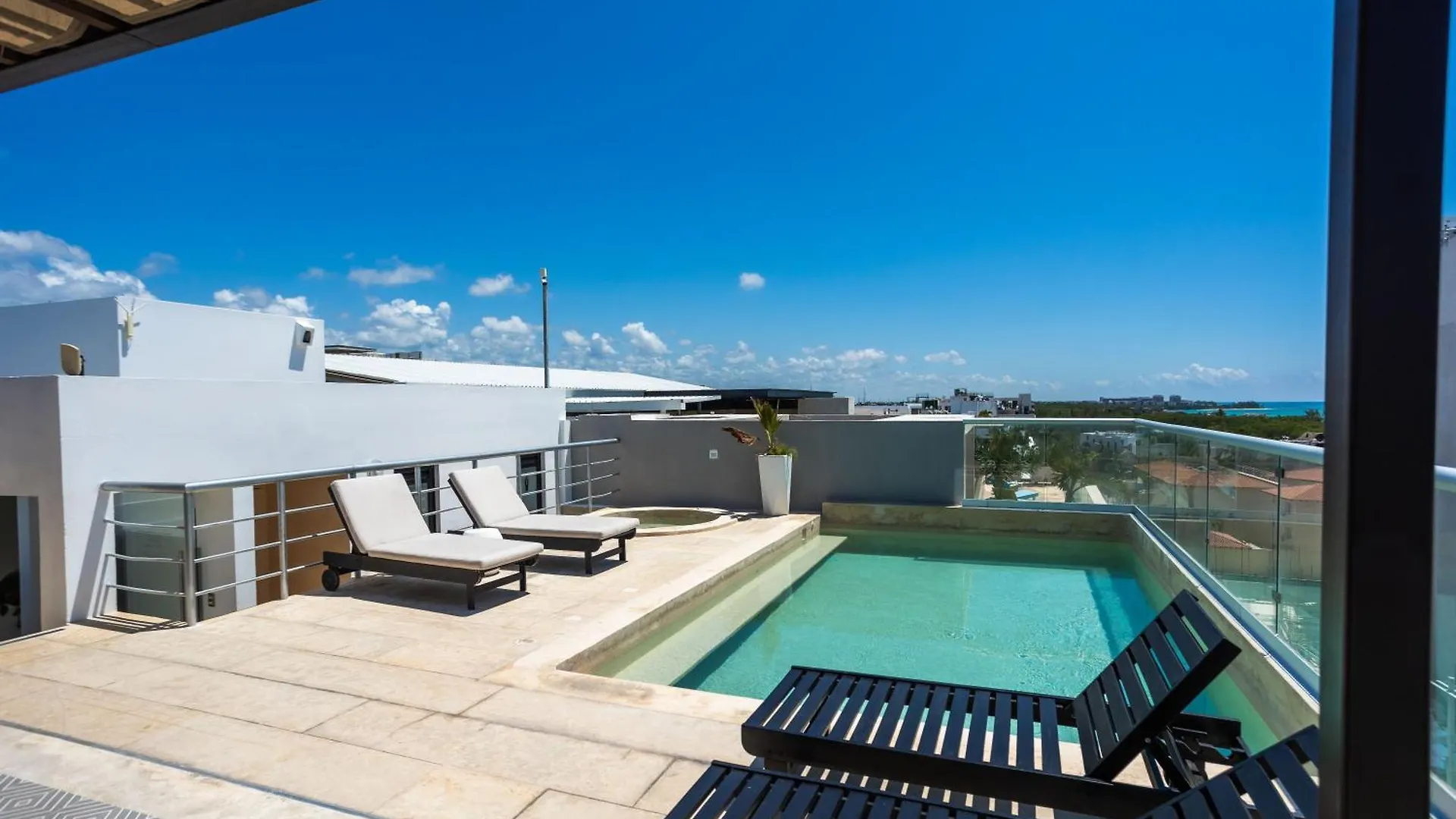 Beautiful 2Bd 2Bth, Ocean Views Daire Playa del Carmen Meksika
