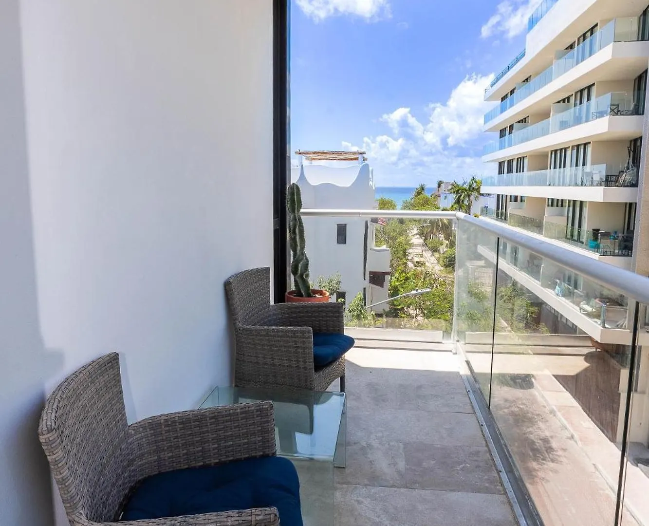 Beautiful 2Bd 2Bth, Ocean Views Apartment Playa del Carmen